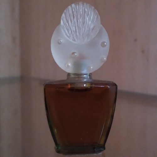 Miniatura Colección Perfum Uninhibited Cher Desinhibid 3.7ml (Usado)