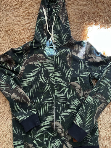 Campera Jogger Billabong (Usado)