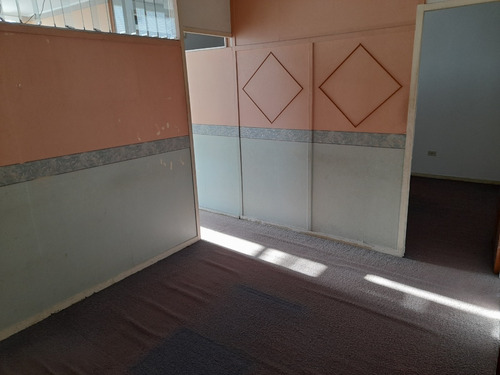 Imagen 3 de 15 de 48/6, Oficina, Venta, 3 Privados, Kitchinette, Baño
