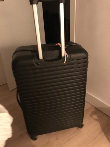 Valija De Viaje Bodega 23 Kg (1 Solo Uso) Negro (Usado)