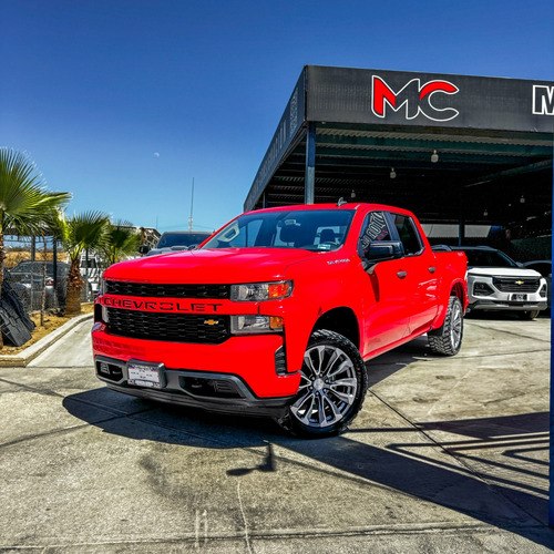 Chevrolet Silverado 5.4 2500 Custom Doble Cabina Ls 4x4 At