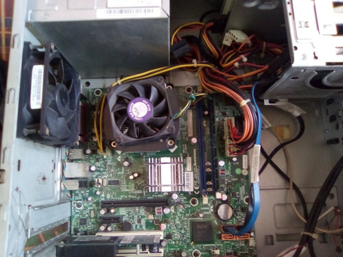 Imagen 4 de 7 de Computadora Lenovo 2 Ram 80 Dd Monitor 17 Pulgadas Mou Y Rat