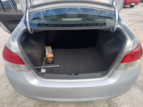 Imagen 5 de 14 de Mitsubishi Mirage Glx Cvt 4 Puertas