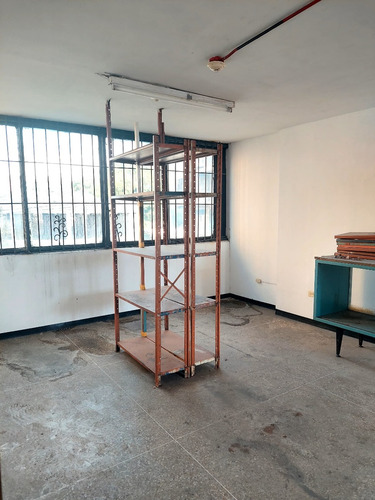 Local Comercial En Venta Centro De Los Teques
