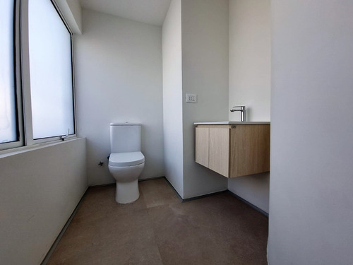 Oficina Duplex A Pasos Parque Arauco Y Open Kennedy