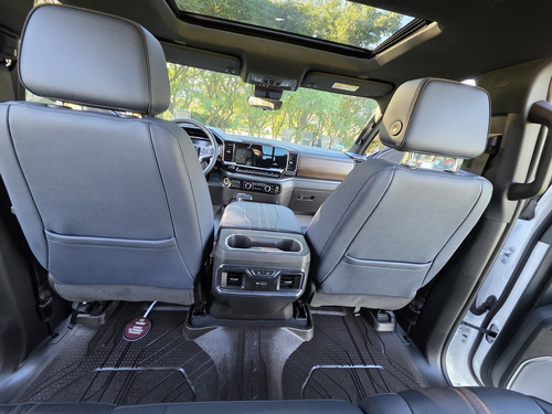 Chevrolet Silverado 5.3 V8 High Country