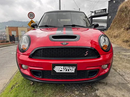 Mini Cooper S R56 1.6 Turbo Mecanico Modelo 2013 / 105.000km