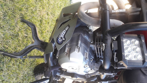 Imagen 18 de 25 de Honda Falcon Nx 400 - Modelo 2015