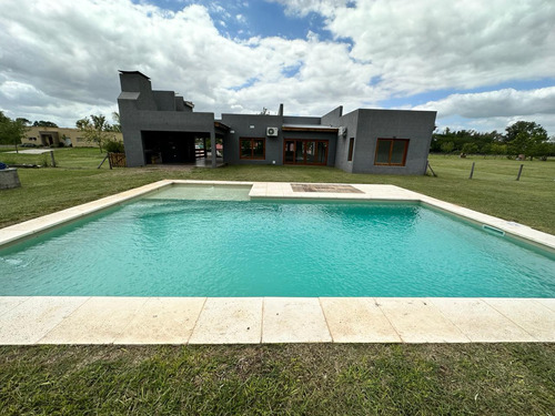 Casa En  La Asuncion