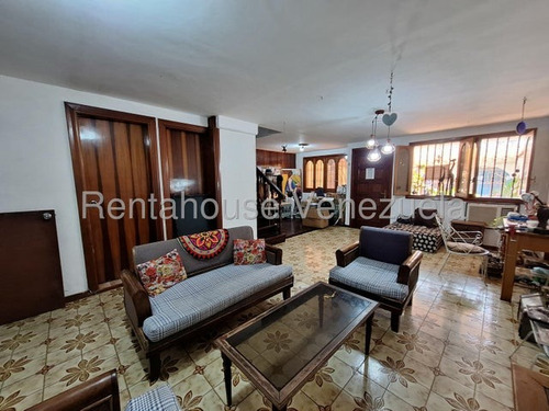 Oportunidad De Inversión Casa En Venta Urb Las Acacias Zona Comercial 25-12564 Hc