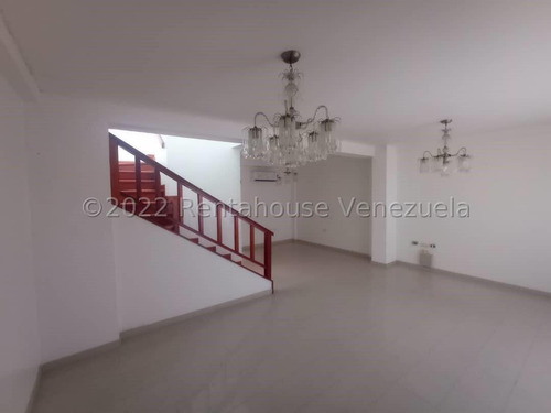 Imagen 12 de 30 de Deisim22-22935 Hermosa Villa Ubicada En Urb Prebo I Valencia Carabobo Con Patio, 4h Habitaciones (incluye Una De Servicio) Excelente Distribucion