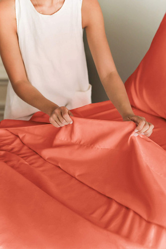 Juego De Sabanas Queen Size Transpirable De Lujo Color Coral