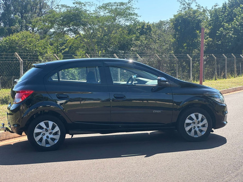 Chevrolet Onix 1.4 MPFI LT 8V FLEX 4P MANUAL