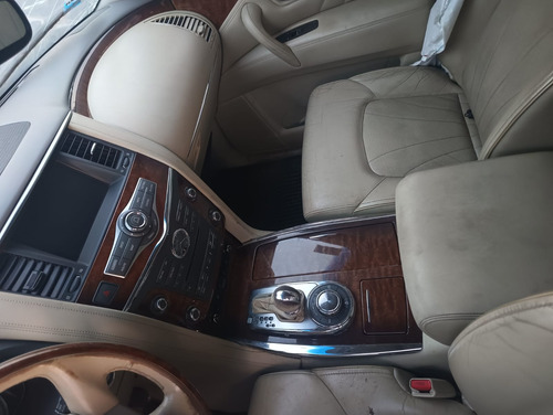 Infiniti QX80 5.6l Perfection 8 Pasajeros At