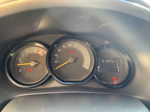 Imagem 10 de 10 de Renault Logan Life 1.0 Mt