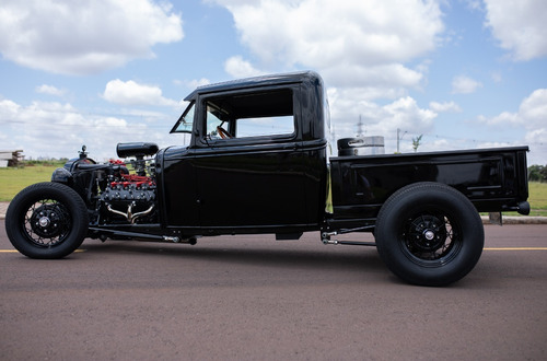 Pick Up Ford 1930 Hot Rod - Porsche, Mustang, Camaro