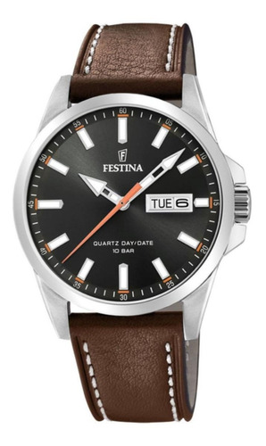 Reloj pulsera Festina Classics F20358 de cuerpo color plata, analógico, para hombre, fondo negro, con correa de cuero color marrón, agujas color gris, blanco y naranja, dial blanco y gris y naranja, minutero/segundero blanco, bisel color plata y hebilla simple