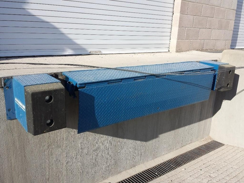 Imagen 2 de 5 de Nivelador De Anden Minidock Blue Giant 30,000 Libras