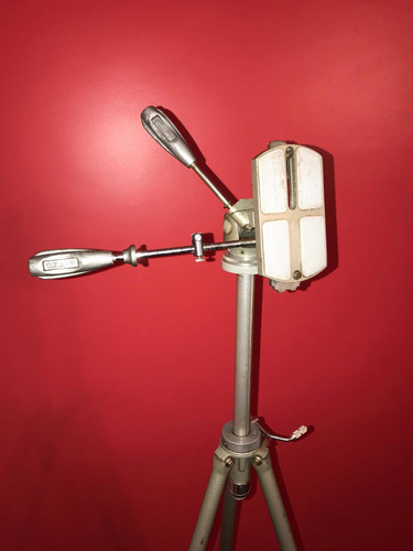 Tripé Gitzo Cremaillere 1 Super + Cabeça Gitzo R2 Manfrotto (Usado)