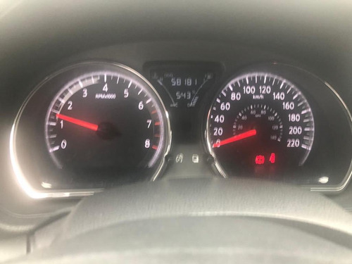 Nissan Versa 2016 1.6 Sv Completo