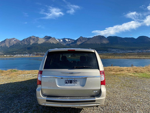Chrysler Town & Country 3.6 Limited Atx 2014