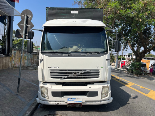 Volvo Vm 260 6x2r 2011