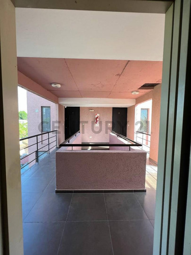Imagen 10 de 30 de Venta Depto En Duplex Dos Amb. Suite Cochera Cubierta Patio Luminoso Nuñez