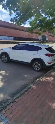 Motor 2.0 Automático. Modelo 2018 . Blanco