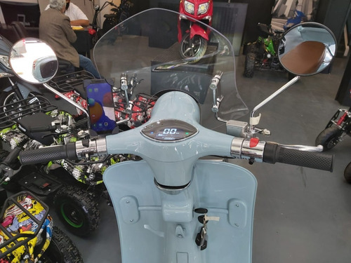 Imagen 5 de 16 de Moto Electrica Vespa Vintage Full Equipo D