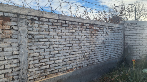 Terreno / Lote En Venta De 215m2 Ubicado En Luzuriaga