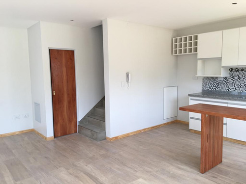 Casa En Venta En Gonnet - Barrio San Antonio - Dacal Bienes Raíces