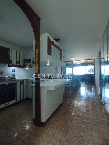 Imagen 2 de 14 de Apartamento En Venta En Camuri Chico