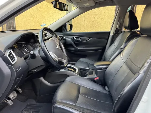 Nissan X-Trail 2.5 Advance 2 Row Cvt
