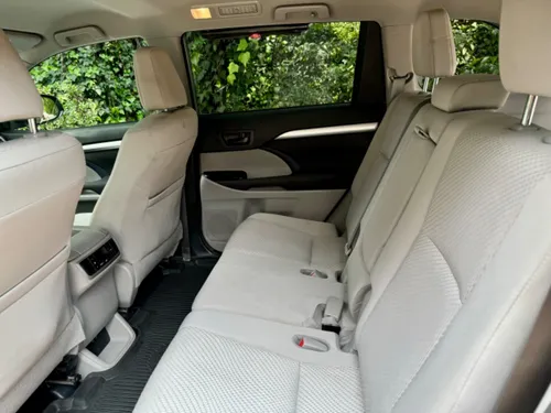 Toyota Highlander 3.5 Le At