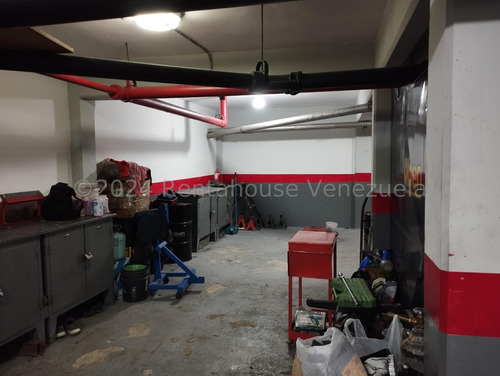Estupendo Fondo De Comercio En Venta Con Inmejorable Ubicación Sabana Grande (taller Mecanico)