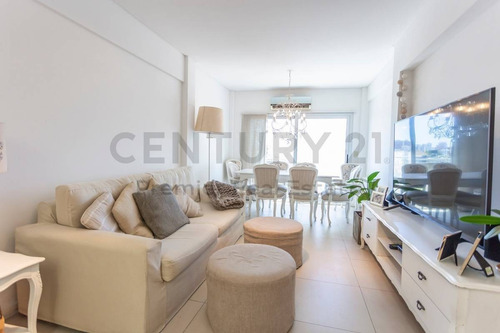 Imagen 3 de 30 de Venta Impecable Departamento 3 Ambientes Con Terraza Y Quincho Propio