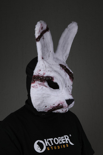 Máscara Conejo Sangriento Creepy Rabbit Disfraz Terror