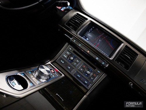 Jaguar Xf V8
