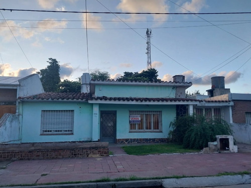 Ameghino Sur Vendo Casa Con Galpon A Refaccionar