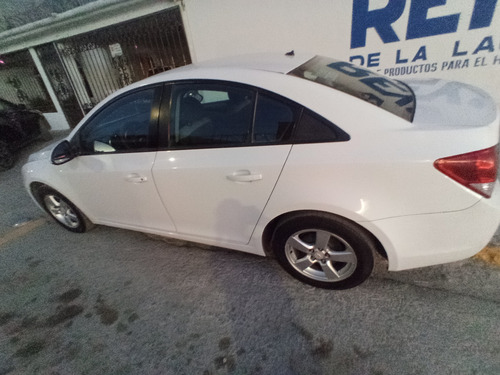 Chevrolet Cruze 1.8 A Ls Aa Cd Mp3 R-16 At