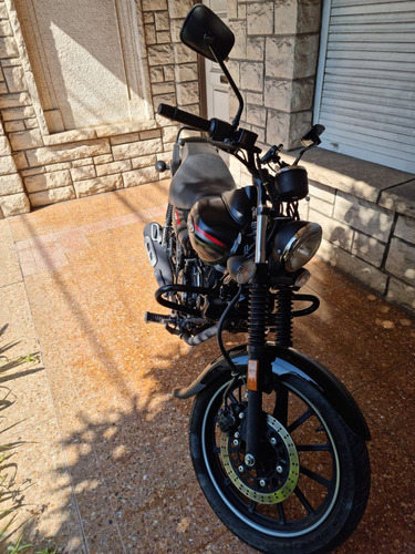 Imagen 11 de 16 de Bajaj Avenger Street 220
