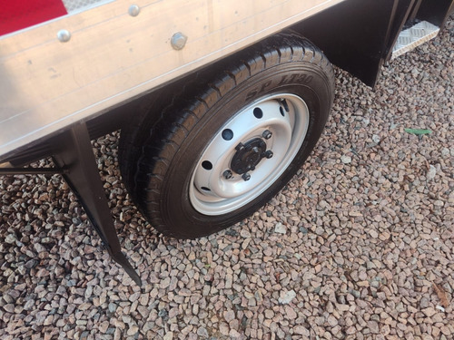 Kia Bongo BAU COM PORTA LATERAL