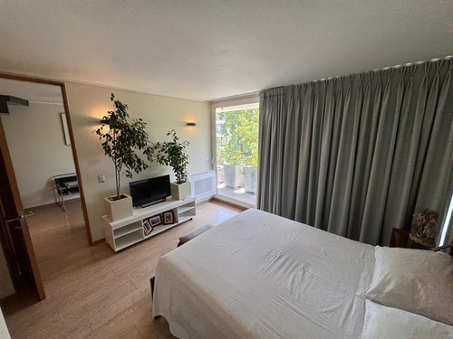 Departamento En Venta De 4 Dorm. En Lo Barnechea