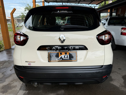 Renault Captur CAPTUR Life 1.6 16V Flex 5p Aut.