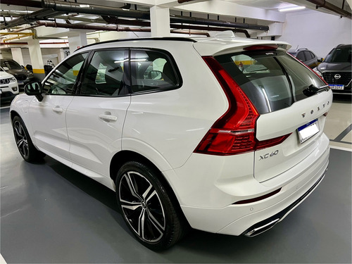 Volvo XC60 2.0 T8 R-design Drive-e 5p Hibrido