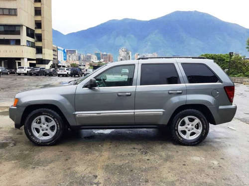 Imagen 8 de 14 de Jeep Grand Cherokee 2007 4x2 Automático