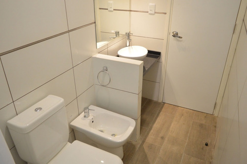 Imagen 10 de 18 de San Francisco - Punta Colorada - Piriapolis - 50 Mts Del Mar - Estufa A Leña Consulte Por Wsp Por Otra Casa Mas