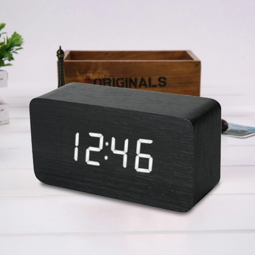 Reloj Despertador Negro Símil Madera Fecha/temperatura