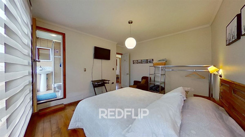 Venta De Casona Hostal/restaurant En C°alegre Valparaíso