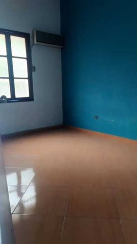 Imagen 2 de 13 de Se Vende Casa En Prebo 2 Ideal Para Negocio